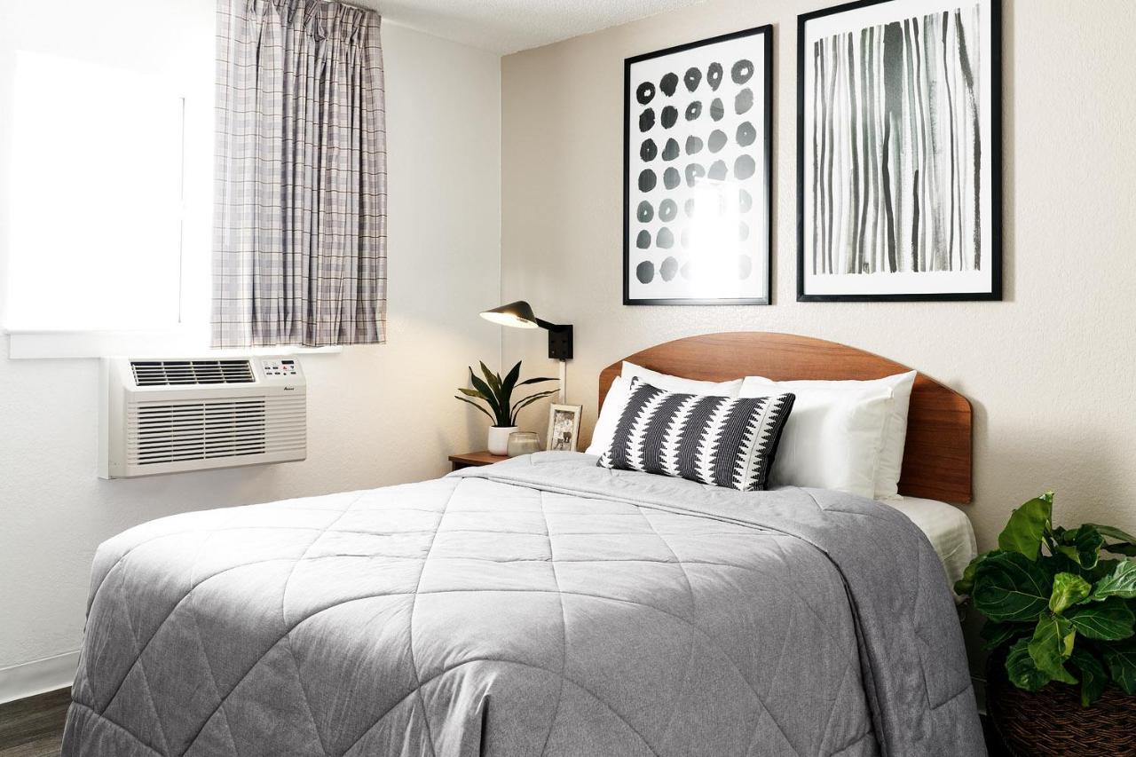 Intown Suites Extended Stay Houston Tx - Hobby Airport Esterno foto