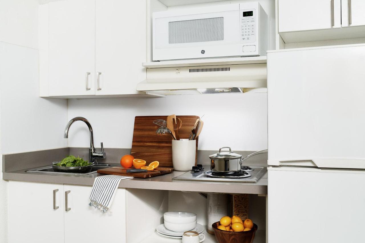 Intown Suites Extended Stay Houston Tx - Hobby Airport Esterno foto